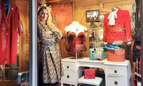 Mabel D. Orr Fashion Boutique