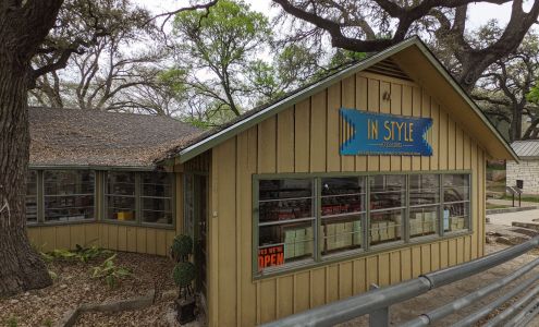 In Style Accessories