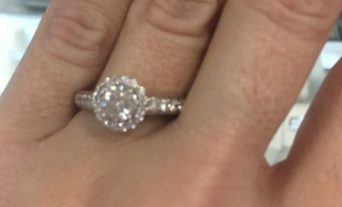 Robert Damian Jewelers