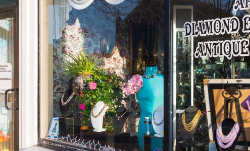 Sarah's Vintage & Estate Jewelry Inc