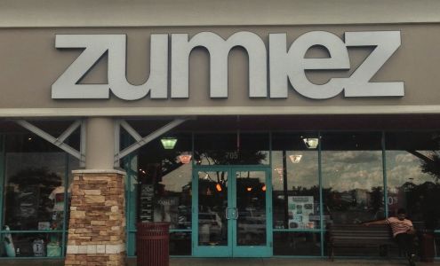 Zumiez