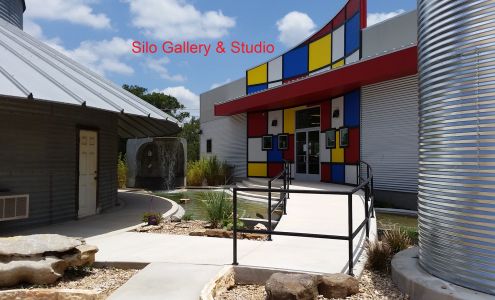 Silo Gallery & Glass Studios