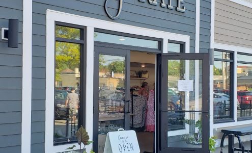 Molly + Kate Hamburg