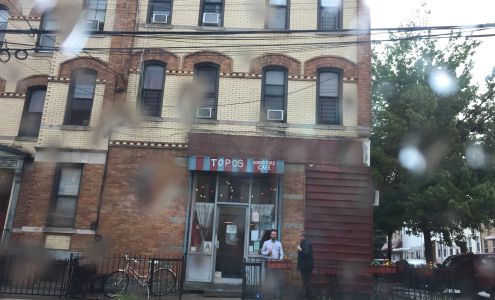 Topos Bookstore Cafe