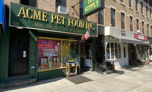 Pet store Acme Pet Food Inc