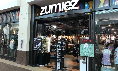 Zumiez