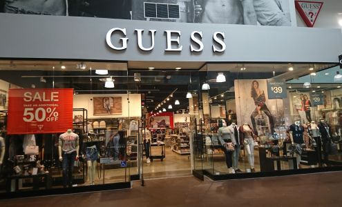 GUESS Factory