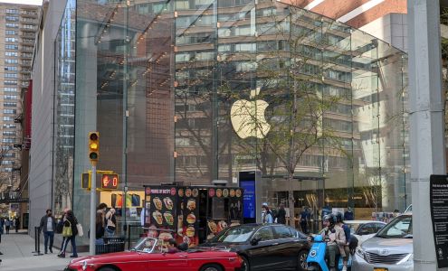 Apple Upper West Side