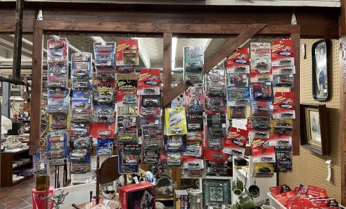 Firehouse Antiques & Collectibles