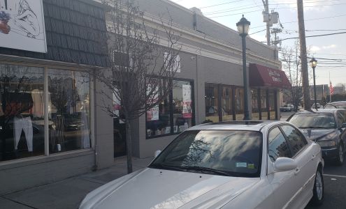 Julia's Place Jewelers of Hewlett