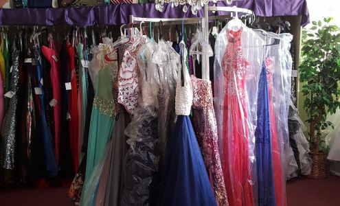 D & B Neighborhood Shop White Deer