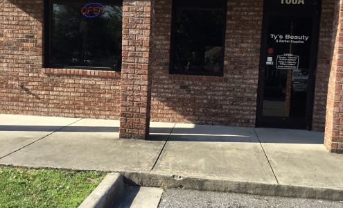 Ty's Beauty & Barber Suites/Salon Greenville