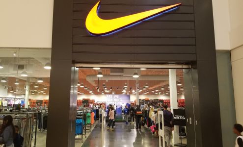 Nike Clearance Store - Concord