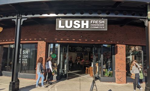 Lush Cosmetics Easton Town Center