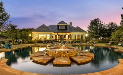 Palm Valley Apartments