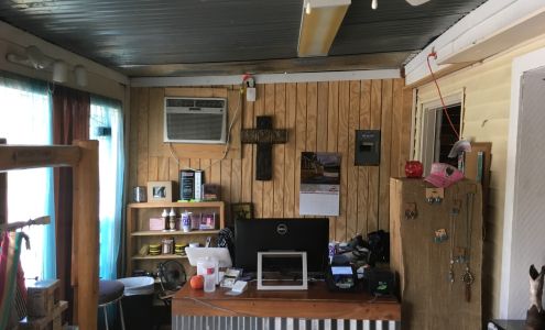 Lazy B Western Wear & Tack