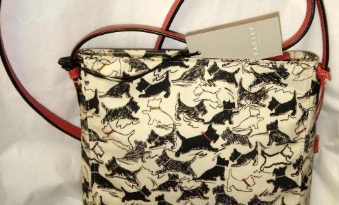 Barbara's Unique Antique Boutique