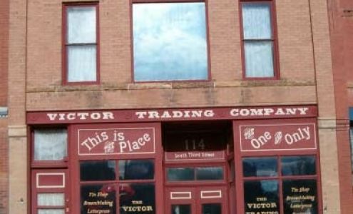 Victor Trading Co & Manufacturing Works Victor