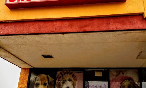 Paul's Pet Grooming Shop