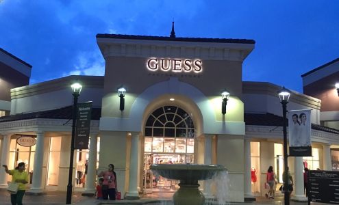 GUESS Factory