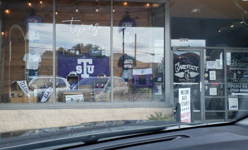 Barefoot Campus Outfitter