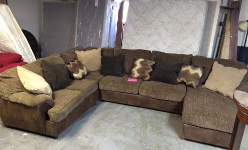 Rixie Used Furniture And More