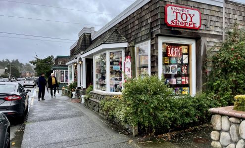 Geppetto's Toy Shoppe