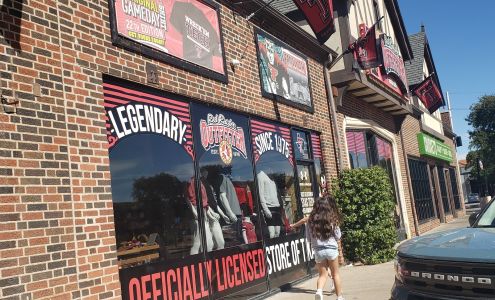 Red Raider Outfitter- Broadway