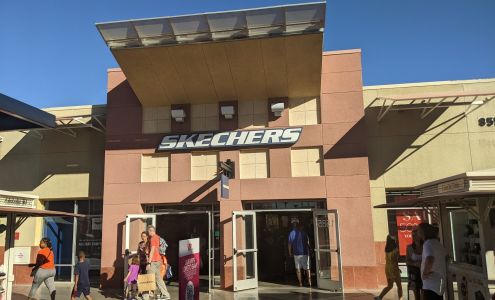 SKECHERS Factory Outlet