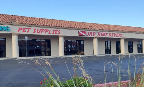 3rd Reef Pet Supplies and Dog Wash