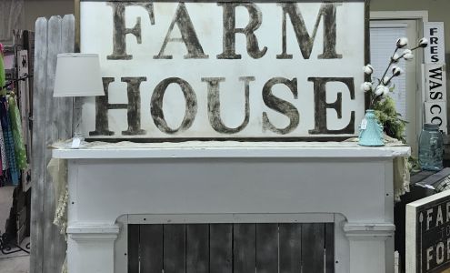 Unhinged a Unique Boutique