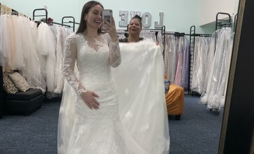 Sun's Sewing Shop 59 NW 1st Ave, High Springs Florida 32643