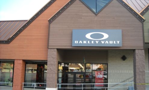 Oakley Vault
