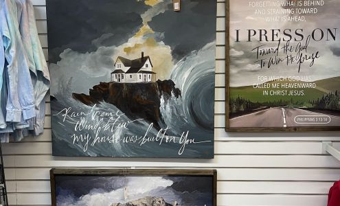 Little Bluebird Vintage Boutique