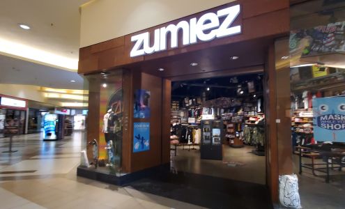 Zumiez