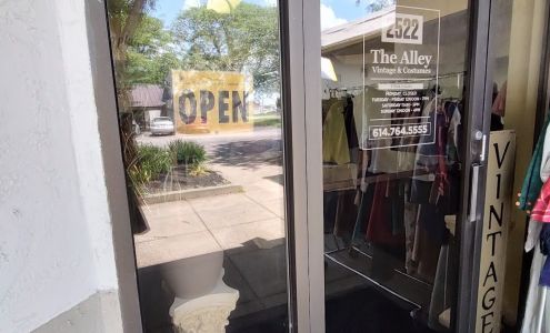 The Alley Vintage & Costumes