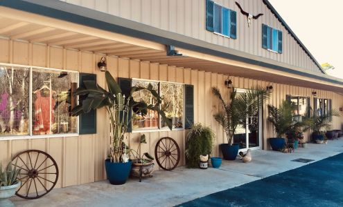 Cowgirl Divas Boutique Wallisville