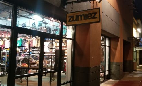 Zumiez