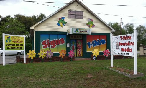 Gator Graphics Signs Banners T-Shirts Vehicle Wraps