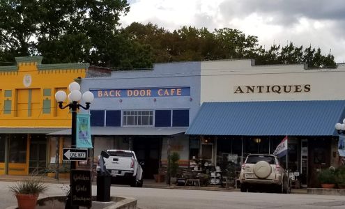 Bella's Cottage Antiques