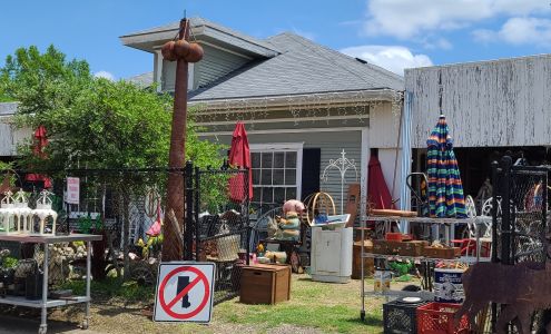 Alston's Antiques, Formally known as Alston's Old Home Place