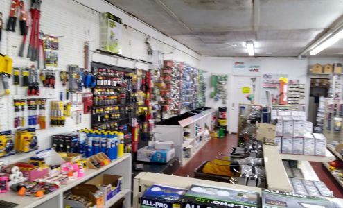 Quality Hardware Tecumseh