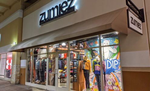 Zumiez