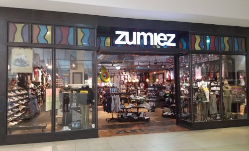 Zumiez