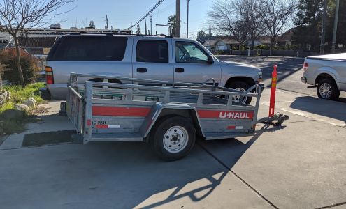 U-Haul Neighborhood Dealer