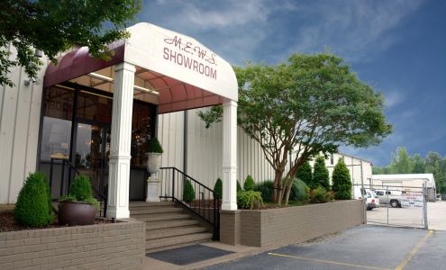 SheaLeigh's Gifts & Home Decor at MEWS