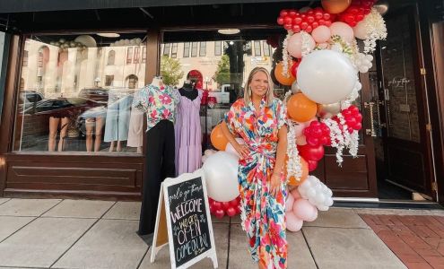 Girls Go There Salon & Boutique