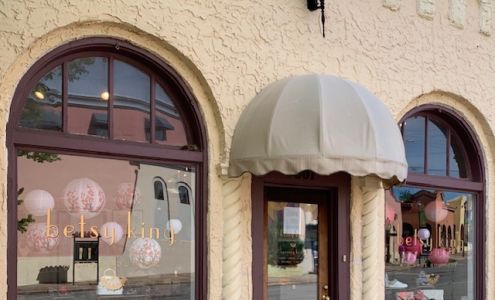 Betsy King. A Shoe Boutique