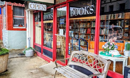 The Bookshelf Tellico Plains