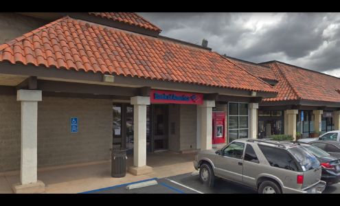 Bank of America (with Drive-thru ATM)